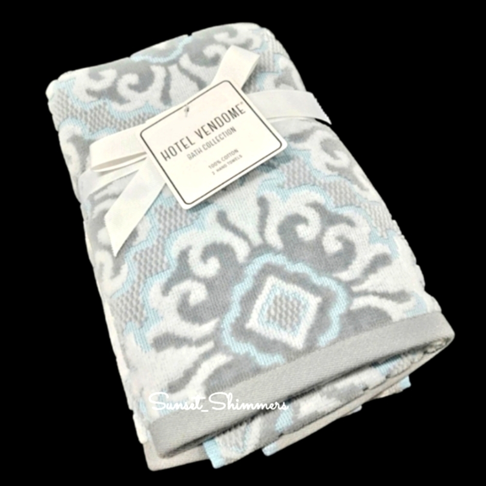 x2 Hotel Vendome Damask Luxury Madallion Hand TOWEL Set Velour New